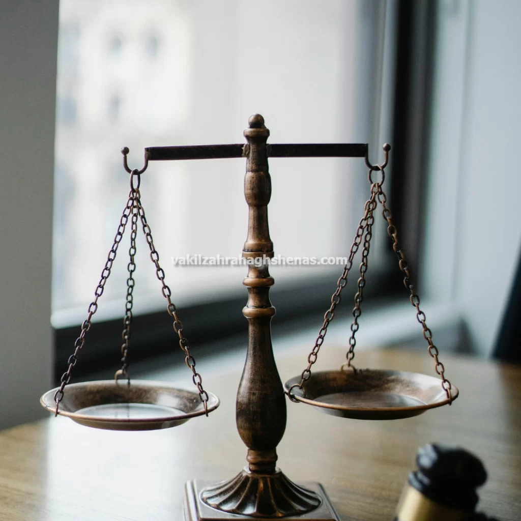 بهترین وکیل حقوقی خرید و فروش املاک اصفهان